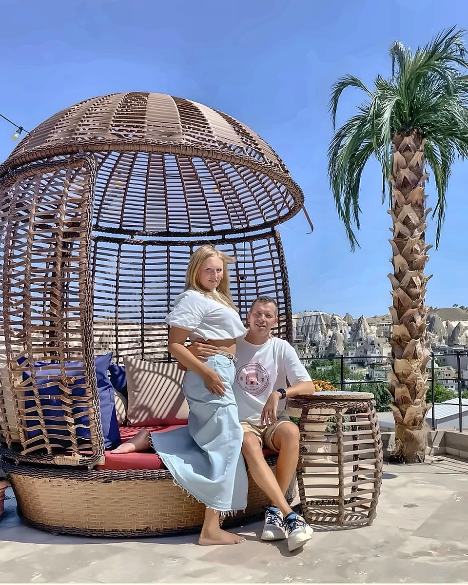 Плетёная беседка на крыше