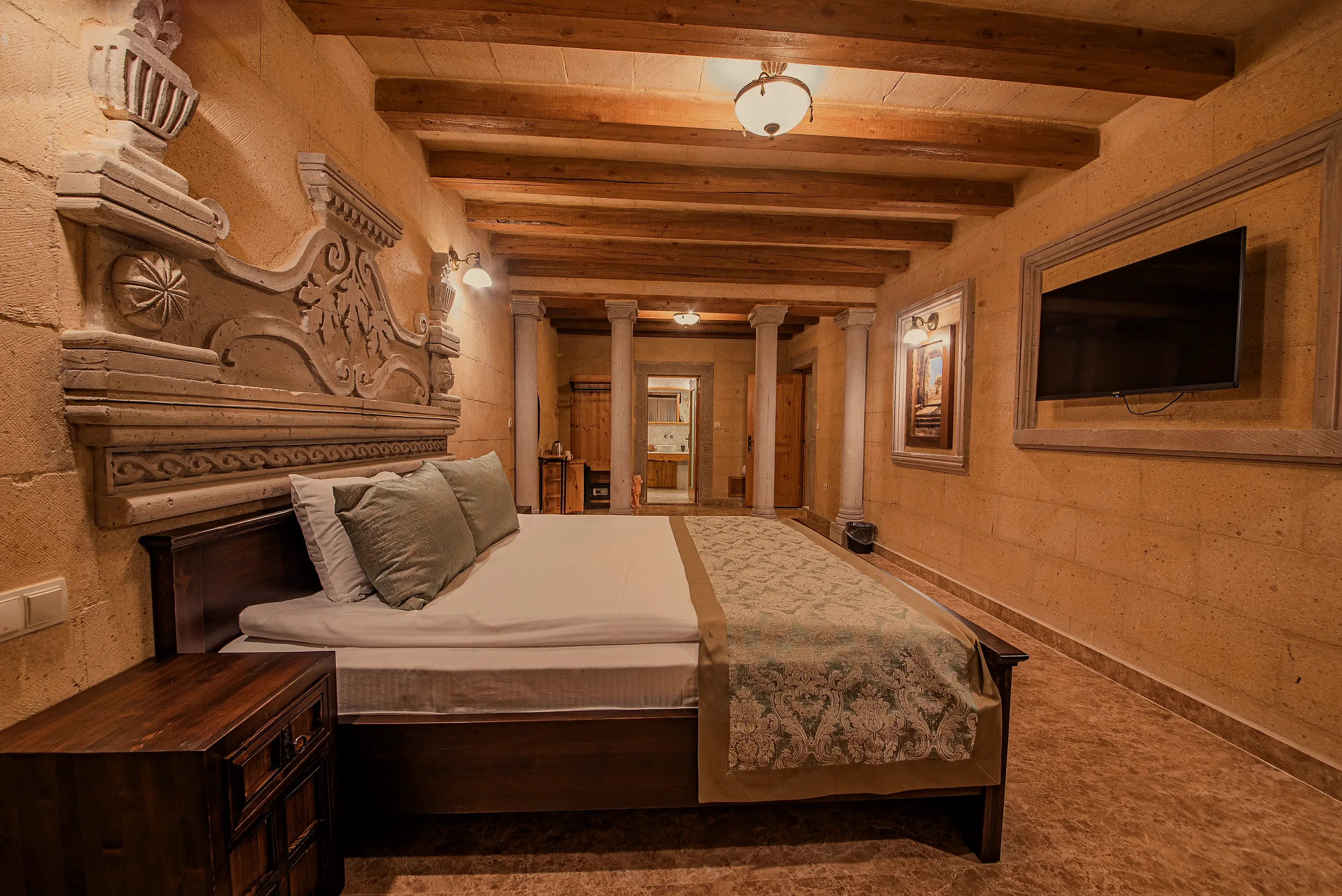 Полулюкс 205 и 304 — Cratus Stone Palace, Göreme (2/5)